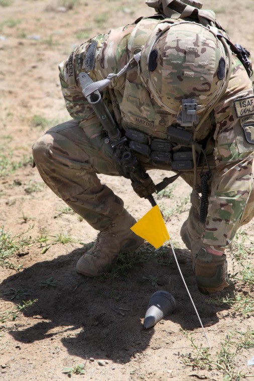 Apache Troop 1-75 conducts route clearance