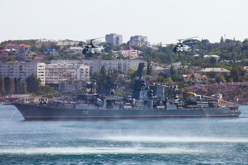 Russian_Navy_Day_002 Cruiser Kerch