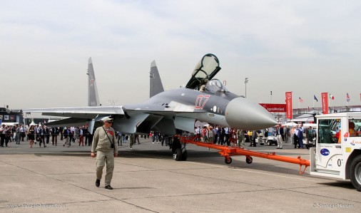 Su-35S_chasseur_Russie_004