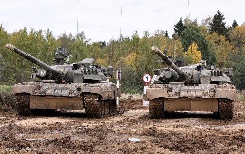 T-80U_char_Russie_004