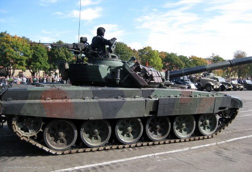 PT-91_Twardy_char_Pologne_002