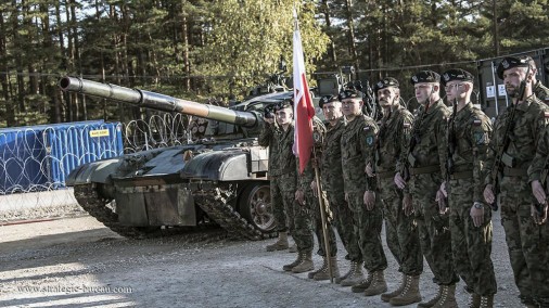 PT-91_Twardy_char_Pologne_005