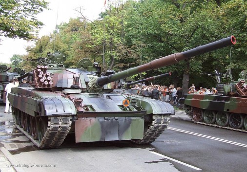 PT-91_Twardy_char_Pologne_009