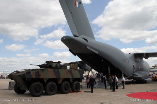 Bourget2015 10 A-400M_VBCI