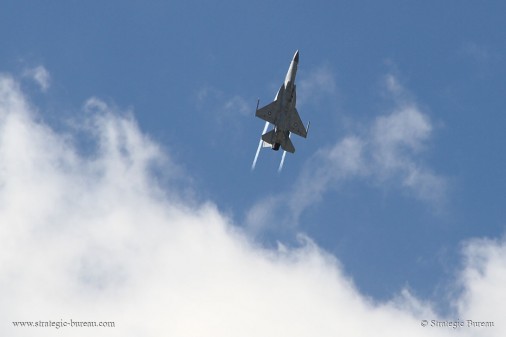 JF-17_Bourget2015 A008