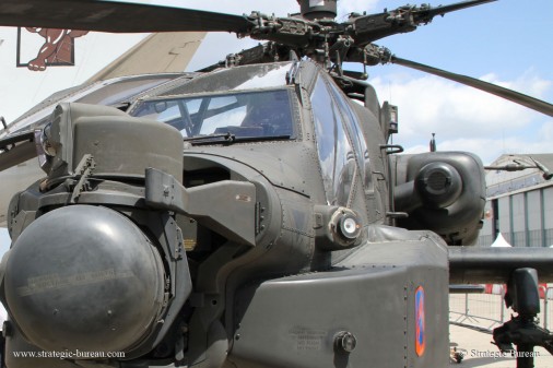 AH-64 Apache A002