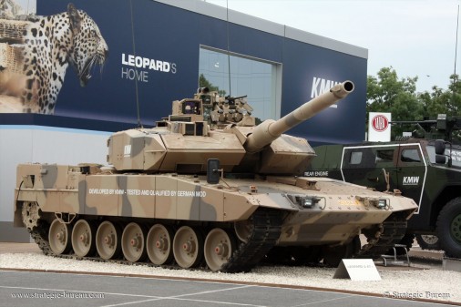 Leopard-2A7+ Qatar A002