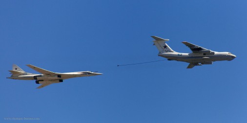 Il-78M Tu-160 005 x1800