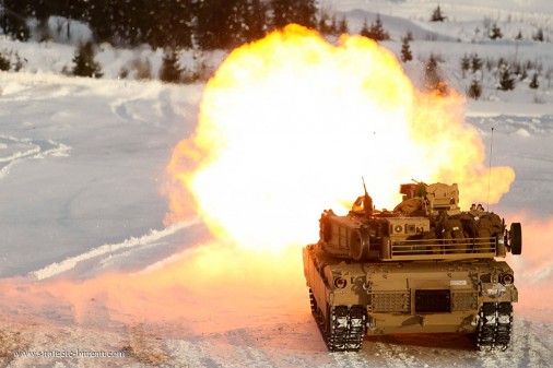 M1A1 firing Norvège A001