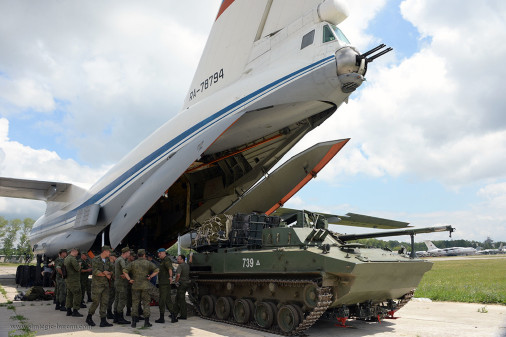 BMD-4M_vbci_para_Russie_009