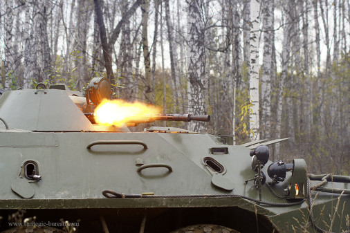 BTR-70M_vbtt_8x8_Russie_004