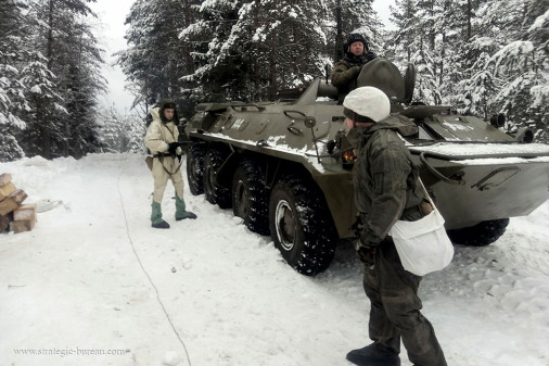 BTR-70M_vbtt_8x8_Russie_005