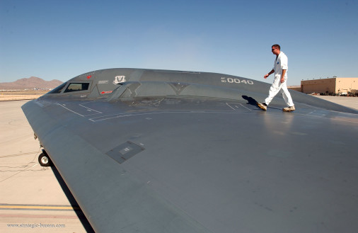 B-2_Spirit_Bombardier_USA_007