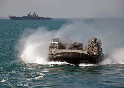 LCAC M1 Abrams A001