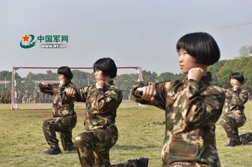 Femme-chine-combat 005