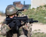 HK416F_fusille_France_A201_Legion_etrangere