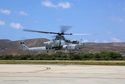 AH-1Z-Viper-helico-USA-002