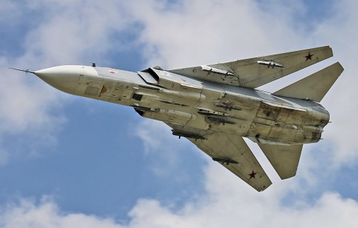 Su-24_bombardier_Russie_003