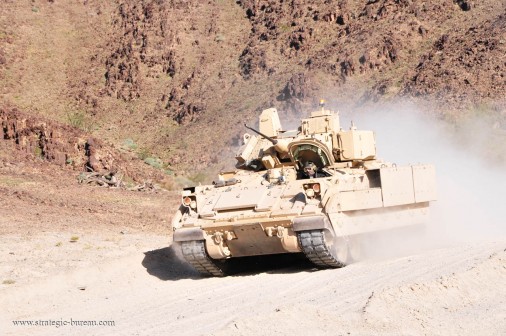 T0203_M2Bradley_vbci_USA