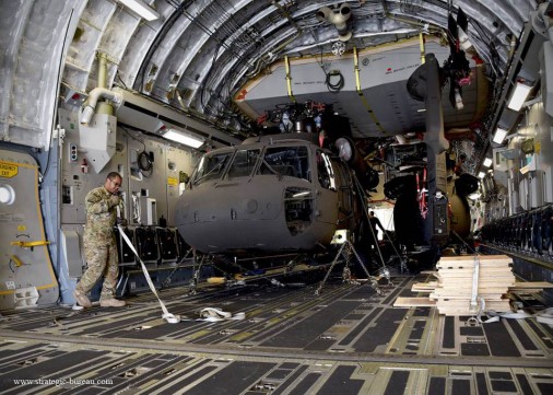 UH-60_helicoptere_USA_A002_Afghanistan