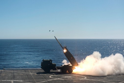 M142_HIMARS_lrm_USA_A201_tir_navire