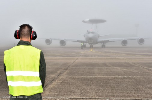 E-3F_avion_awacs_USA_France_A103