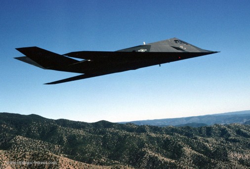 F-117_bombardier_USA_001