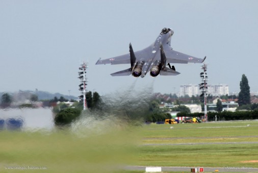 T0810_chasseurs_USA-Russie_Su-35S