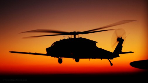 UH-60_Black_Hawk_helicoptere_USA_005_ombre