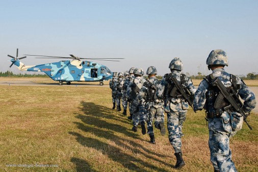 Z-8_helico_Chine_A101_corde