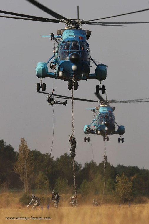 Z-8_helico_Chine_A104_corde