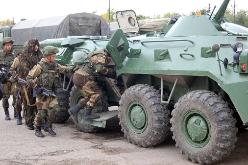 BTR-80_vbtt_Russie_008