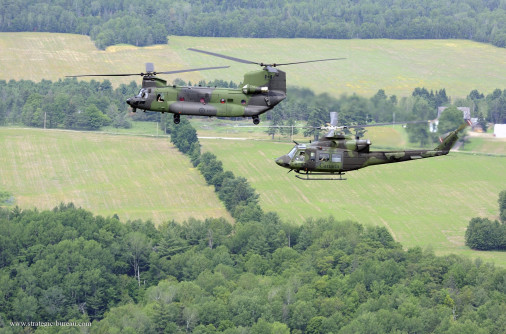 CH-147F_Chinook_CH-146_Griffon_Canada_A101_Mali