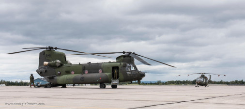 CH-147F_Chinook_CH-146_Griffon_Canada_A102_Mali