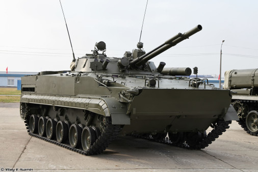 T1005_chars_VBC_Russie_BMP-3