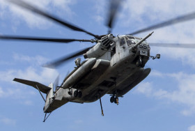 CH-53E_Super_Stallion_helicoptere_USA_000A