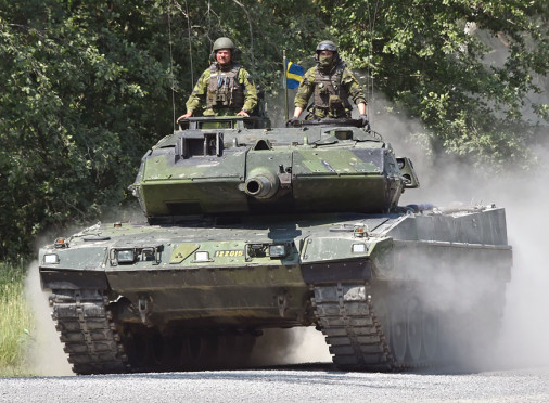 Strv-122_char_Suede_000A