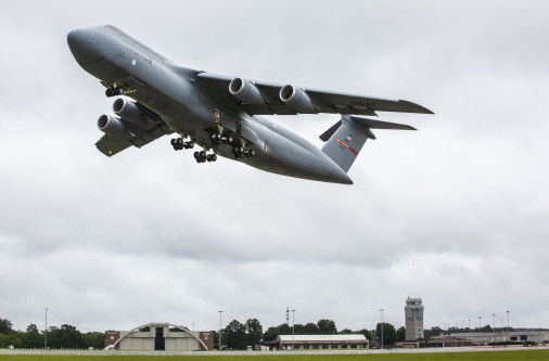 C-5M_Super_Galaxy_avion_USA_A101