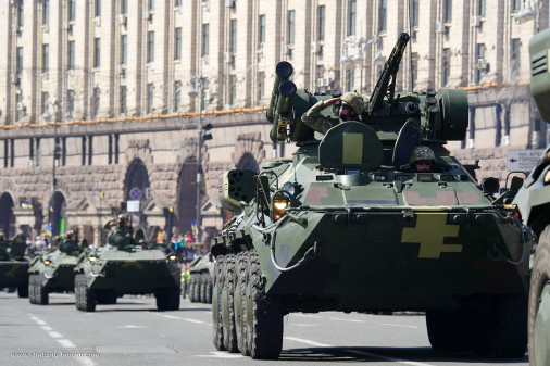 Defilé_Ukraine-2018_007_BTR-3