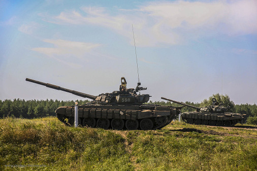 T-72B_char_Russie_A101_Voronej