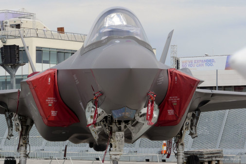 Bourget-2019_A003_F-35A