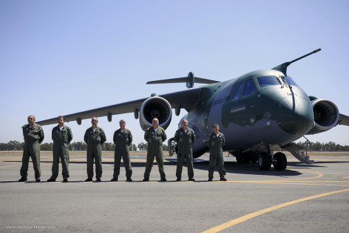 KC-390_avion_transport_Bresil_A101