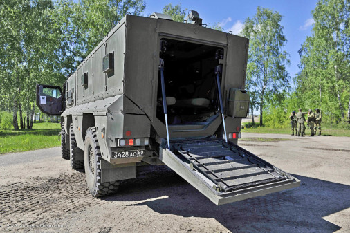 Typhoon-K_6x6_MRAP_Russie_004