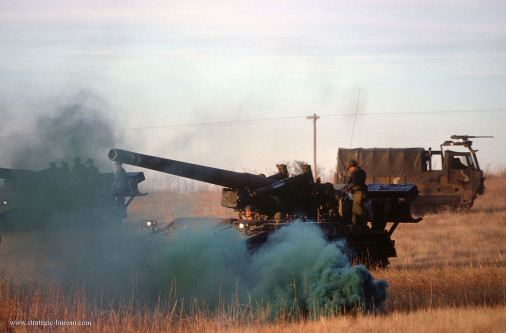 M110_artillerie_USA_002_M110A1