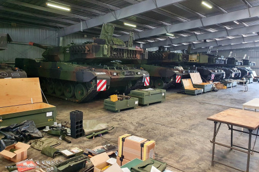 Leopard_2A7V_char_Allemagne_A205_livreson