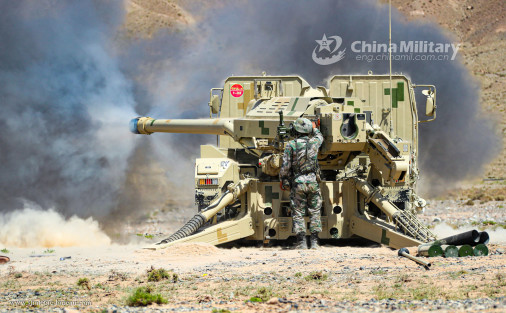 PCL-181_artillerie_Chine_tir_A103