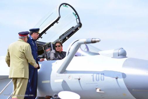 J-10CE_chasseur_Chine_Pakistan_A101