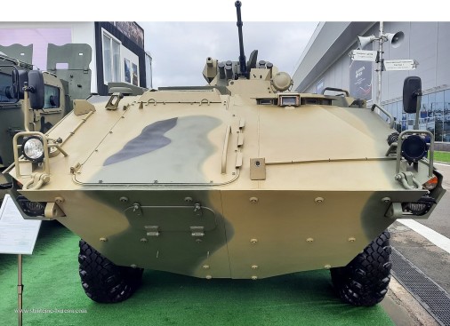 BTR-22_BTR-82A Amélioré_8x8_Russie_001B