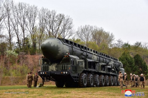 Hwasong-18_missile_balistique_Corée-du-Nord_2023_A001