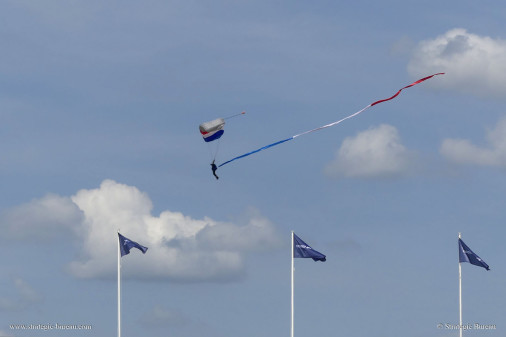 Bourget-2023_Parachutistes_A104